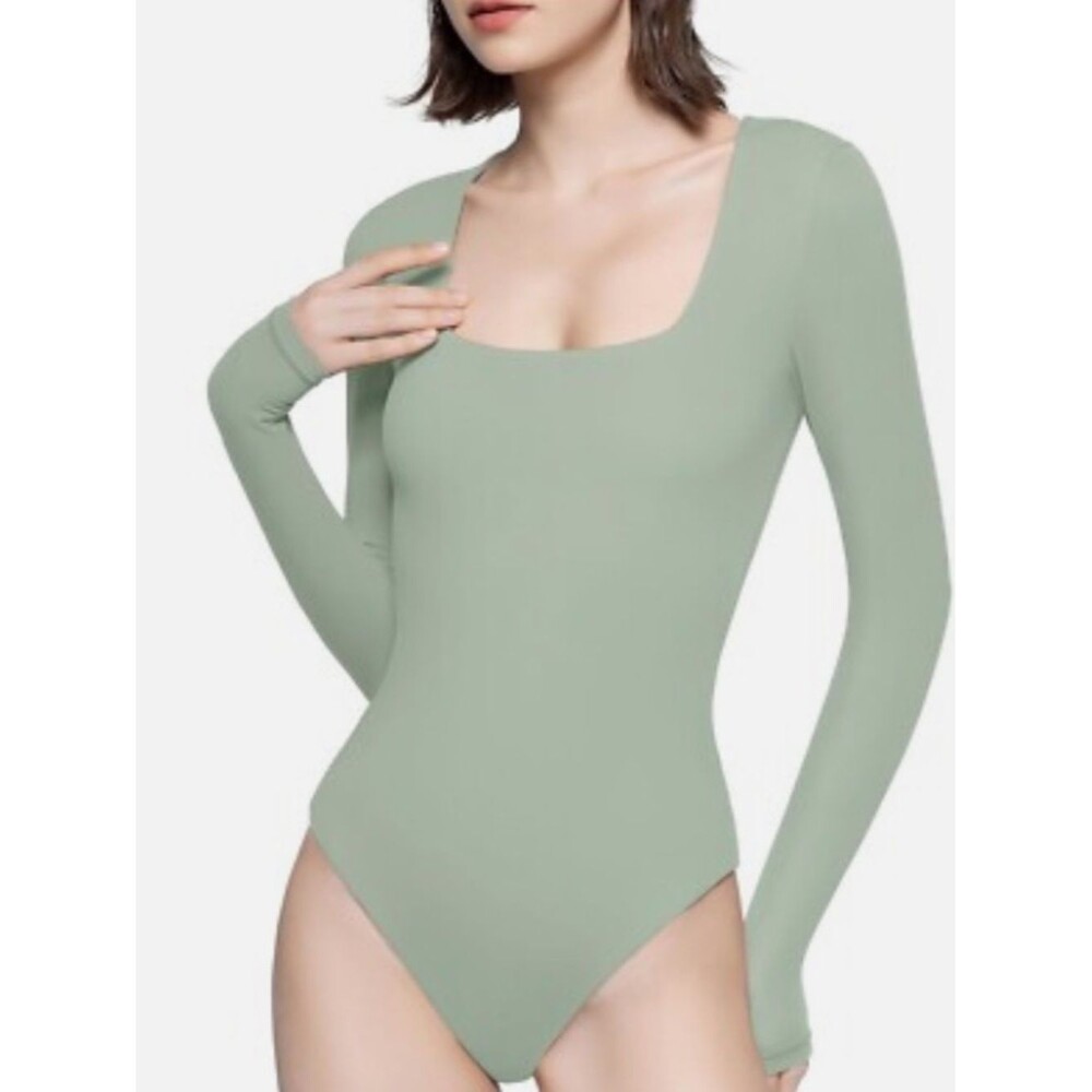 PUMIEY Bodysuit Shapewear Thong in Sage Green